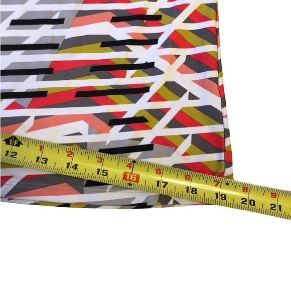 Fabletics Zion Athletic Tank Top EUC - Picture 10 of 10